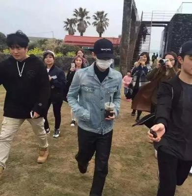 怎么能少了权志龙欧巴的豪宅！不一定最贵，但最酷酷多拉